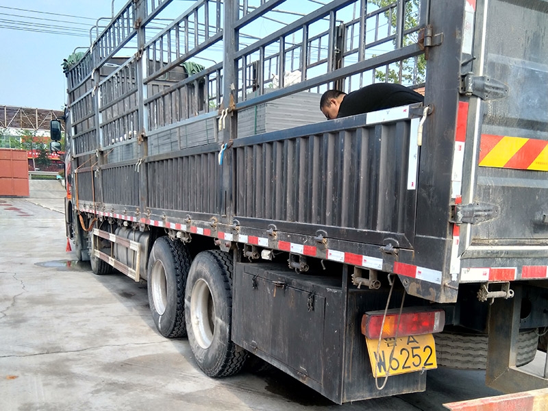 發(fā)貨現(xiàn)場